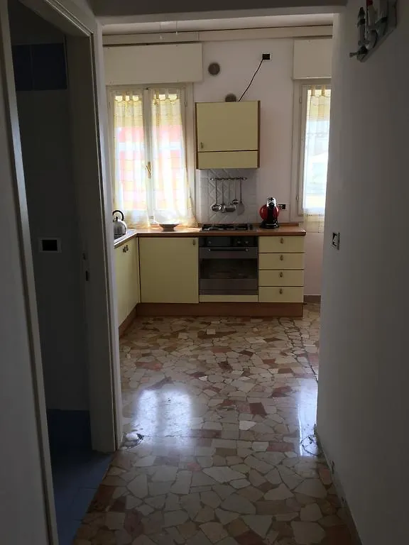 Elena Apartment Τζεσόλο Λίντο 0*,